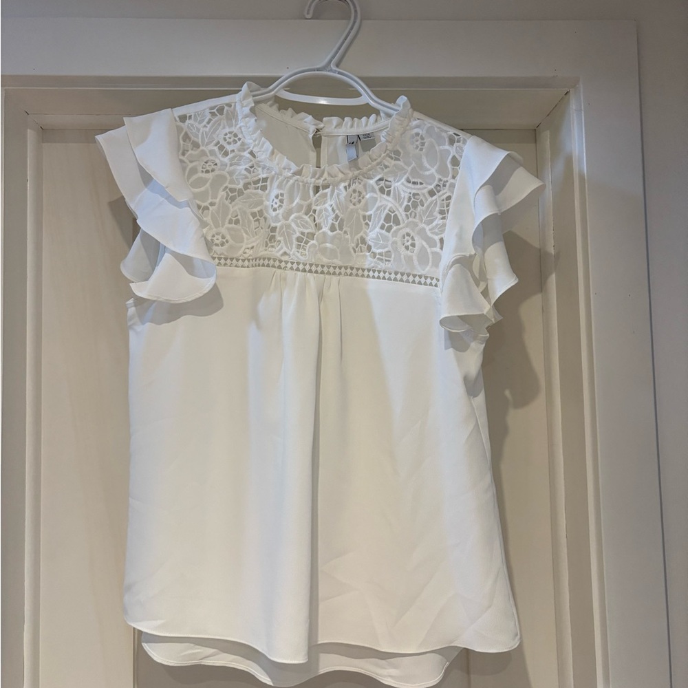 Ever New Ivory Lace Ruffle Sleeve Blouse